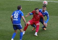 Karaman FK sahasında konuk ettiği Erbaaspor'u puansız gönderdi