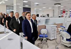 Türkiye'nin en büyük diş hastanesi Kayseri'de! Erciyes Üniversitesi Diş Hastanesi hasta kabulüne başladı