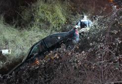 Samsun-Ankara yolunda otomobil 3 metre yükseklikten yuvarlandı: Sürücü yara almadan kurtuldu