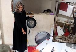 Eline tavayı alan şahıs boşanma aşamasındaki eşinin evini savaş alanına çevirdi! Çocukların ağladığı o anlar kamerada