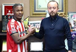 Sivasspor Nijeryalı forveti transfer etti! İşte sözleşme detayları