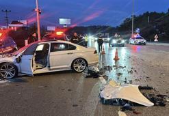 Çanakkale’de 2 otomobil çarpıştı 1’i ağır 5 kişi yaralandı