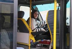 Sakarya 22 yaşındaki Sude'yi konuşuyor! "Ağabey" diyen yolcular onu görünce donup kalıyor