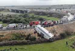 Antalya'daki otobüs kazası! Hayatını kaybedenlerin sayısı artıyor