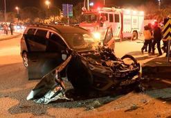 Maltepe'de iki otomobil kafa kafaya çarpıştı! Yaralılar var