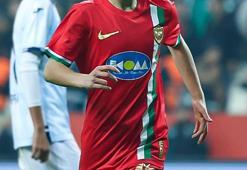 Amedspor kapıya koyduğu yıldızı İstanbul takımı transfer etti