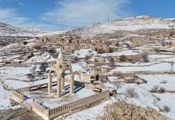 Almanya, Belçika ve Hollanda'dan bu köye yerleşiyorlar! Mağaralarla dolu, gizemine devlet el attı