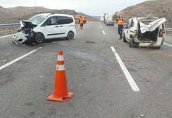 Niğde-Pozantı otoyolunda feci kaza: İki araç çarpıştı 1 kişi hayatını kaybetti, 7 kişi yaralandı