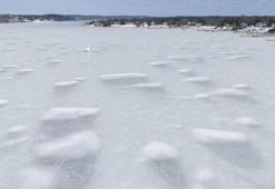 ABD'nin Navesink Nehri kutup soğuğunun etkisiyle kısmen dondu