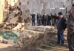 Bursa’da akılalmaz olay: 100 bin ton hazır su kapatılmak isteniyor, köylü ayakta! Kendi imkanlarıyla 2 kilometre hat çektiler