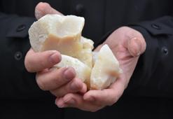 Bursa'da bina zemininde ilk kez uygulandı: Bir anda kaya parçasına dönüyor!