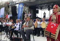 Muğla Datça'da 7. Badem Çiçeği Festivali coşkuyla başladı