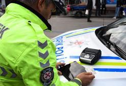 Trafik cezaları arttı! Yeni tarifeler belli oldu