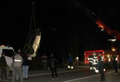 Çarşamba'da otomobil fındık bahçesine uçtu: 2 yaralı