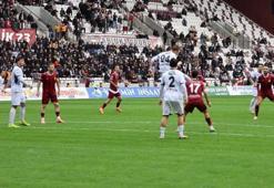 Elazığspor evindeki kritik maçta Karacabey Belediyespor'a mağlup oldu