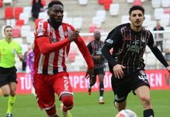 Özbelsan Sivasspor- Vanspor FK maçında yarım düzine gol var kazanan yok