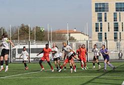 Gol yağmuru, büyük zafer! Kayseri Kadın FK şampiyon oldu