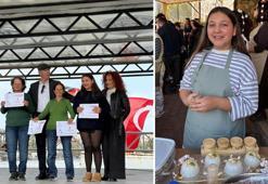 Badem çiçekleri arasında geleneksel lezzet şovu! Z kuşağı geleneklerine sahip çıkıyor: 3 yaşındaki Lidya asırlık 'Peluze' tatlısıyla kürsüye çıktı!