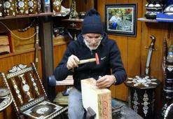 Gaziantep'in sayılı ustalarından! Ürettiği eserlere Avrupa’dan talep yağıyor, turistler hayran kalıyor