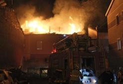 Karaman’da 2 katlı binada korkutan yangın: 3 kişi dumandan etkilendi