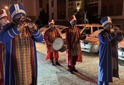 Nevşehir'de ilk sahura tarihi dokunuş: Mehter marşlarıyla uyandılar!