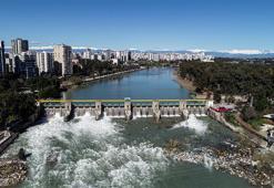 Adana'da barajlar doldu taştı! DSİ kapakları açtı, tarım arazileri sular altında... Seyhan Nehri taşabilir' uyarısı geldi