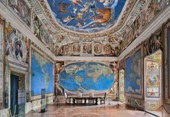 Ahmet Ertuğ sergisi Venedik’te kapılarını açtı