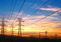 Denizli'de yaşayanlar dikkat! 5 ilçede elektrikler kesilecek