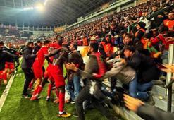 Vanspor'da Erol Temel Amedspor'a sitem etti: Bana dönüp hareketler yaptı