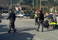 Muğla’da otomobil yayaya çarptı, sürücü gözaltına alındı