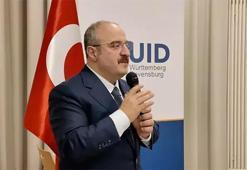 Komisyon Başkanı Varank, Almanya’da Türklerle buluştu: Sizler hiçbir zaman sayın Cumhurbaşkanımızı yalnız bırakmadınız