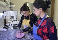 Konya'da iki kadın girişimci evlerinin mutfağında başladılar! Hobilerini mesleğe dönüştürdüler, şimdi yurt dışına satıyorlar