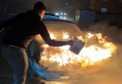 Aksaray’da alev alev yanan araca antifriz döküp söndürmeye çalıştı