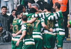 Bursaspor, Galatasaray ve Fenerbahçe'yi sollayıp zirveye çıktı