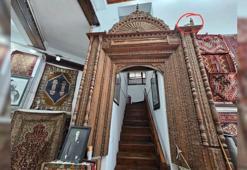 Halı dükkanında kullanılıyordu, tarihi eser çıktı! Antalya'da tarihçiler tespit etti