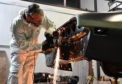 Bilecik'ta baba - oğul atölyeye girip hurda yığınlarını milyonluk klasiklere dönüştürüyor! Yılda 3 adet yapıyorlar: İngiltere'den bile sipariş geliyor
