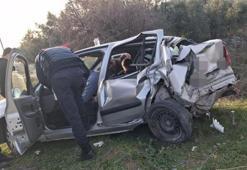 Minibüs ile otomobil çarpıştı, 2 kişi yaralandı