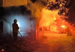 Samandağ'da metruk evde yangın çıktı