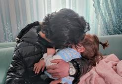 Adana'da duygu dolu anlar... Hayatını kurtardığı bebekle buluştu! Babanın sözleri yüreklere dokundu: O olmasa şu anda hayatta olmayacaktık