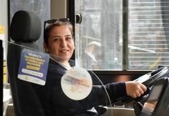 Traktörü bıraktı, belediye otobüsünün direksiyonuna geçti: Şehrin ilk kadın şoförü oldu!