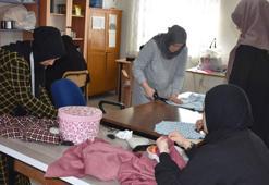 Sakarya Hendek'te fedakar annelerin hayatlarına dokunan kurs: Hem öğreniyorlar hem sosyalleşiyorlar