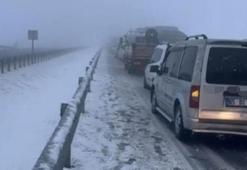 Siverek'te zincirleme kazada yol trafiğe kapandı