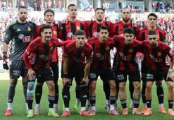 Eskişehirspor 7 gol ile yenip İspanya'ya selam gönderdi
