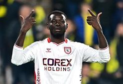 Samsunspor'da Marius Mouandilmadji ortalığı yıktı! Fenerbahçe maçı sonrası olay