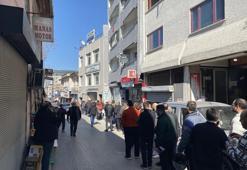 Herkes Ramazan pidesi kuyruğu sanıyor! 140 bin lirayı duyanlar sıraya giriyor