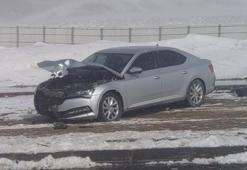 Kaymakamın bulunduğu otomobil Güzeldere Tüneli çıkışında kaza yaptı