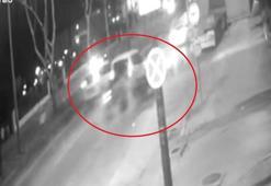 Bursa'daki feci kaza! Otomobil kağıt gibi ezildi, ikiye bölünen araçtan kurtuldu