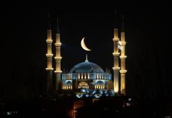 Edirne'de görülmemiş gökyüzü olayı: Selimiye'nin üzerinde belirdi