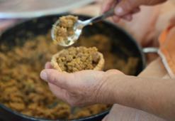 Kozan'da bayram hazırlığı başladı: Sofraların yıldızı imece usulü hazırlanmaya başladı