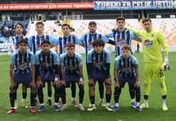 Adana Demirspor evinde 4 golle kaybetti